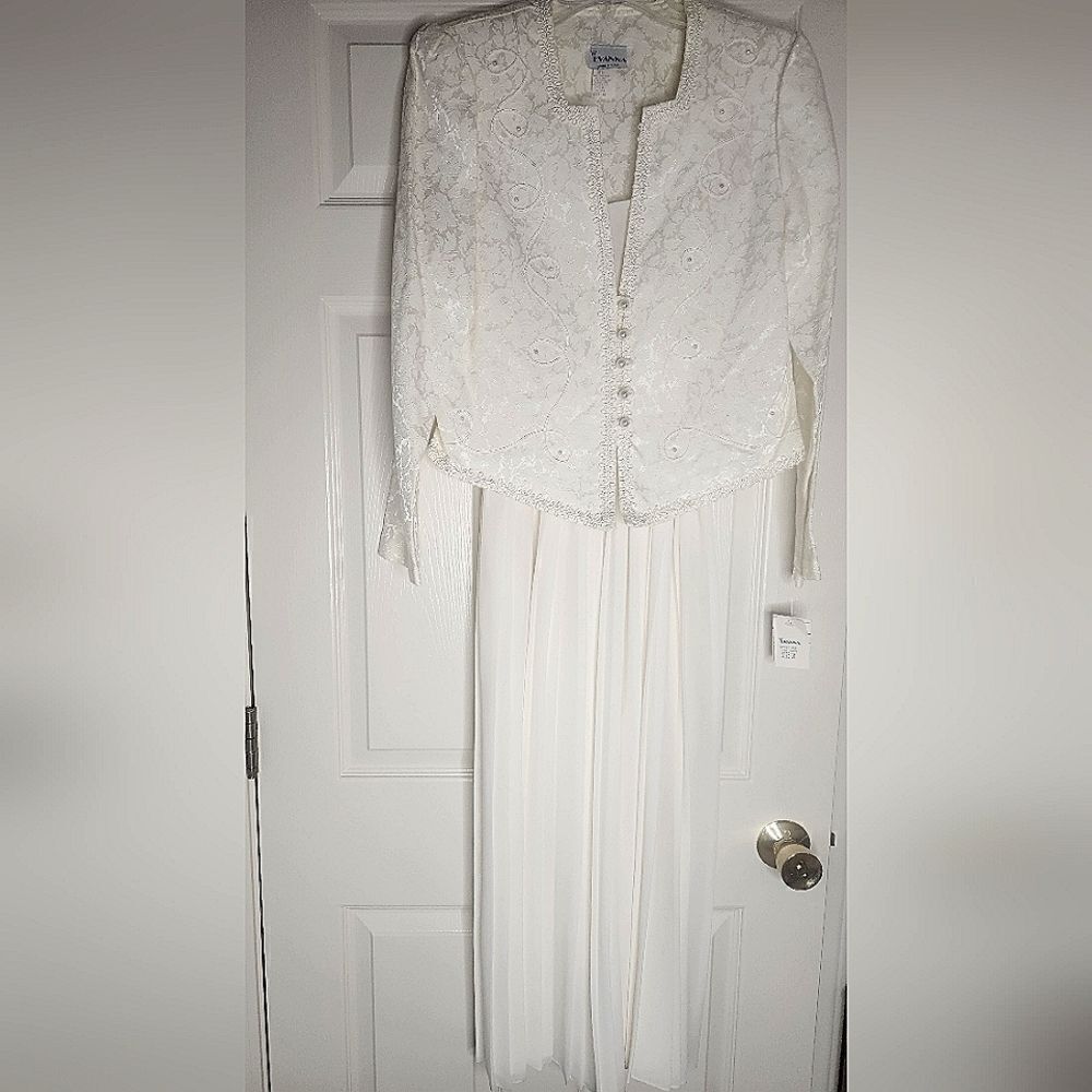 Vintage Evanna 10 Cream Embroidered Beaded Jacket/Dress Women’s Suit NEW
